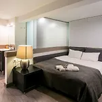 Lägenhet 4 *