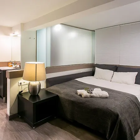 Apartamento 4 *